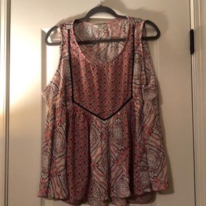 Crown & Ivy Breezy Blouse